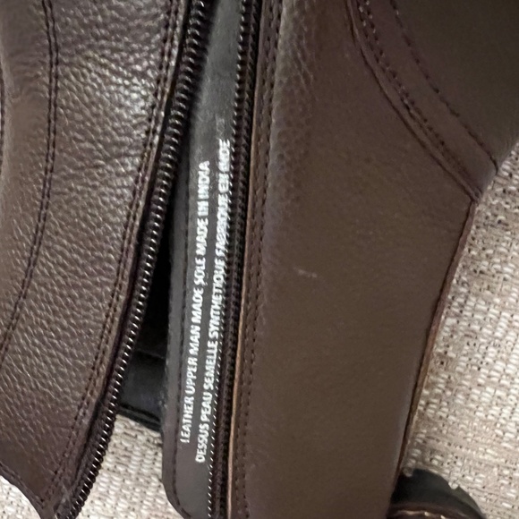 Alberto Torresi brown leather ankle boots NWOT - Picture 2 of 8